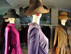 Vitrine d'une boutique de mode à Milan